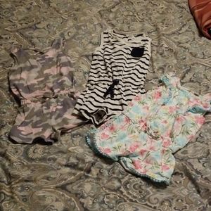 2 3 lot rompers